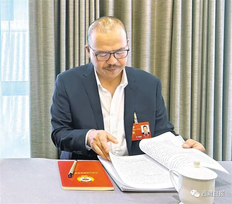 ????????????????????????????????????????????????????????????????????????????